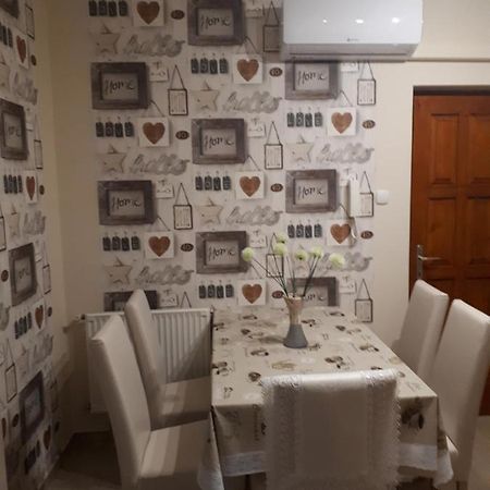 Katalin Apartman Hajduszoboszlo Bagian luar foto